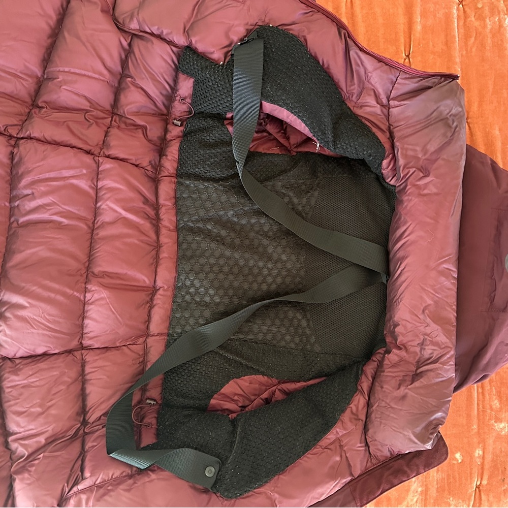 Women's Burgundy SZ 6 Lululemon Parka - Picture 6 of 7
